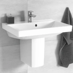 Villeroy & Boch 51 Villeroy & Boch Avento 550x370 1th White Basin & Semi Pedestal