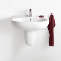 Villeroy & Boch 45 Villeroy & Boch O.novo 600x490 1th White Basin & Semi Pedestal